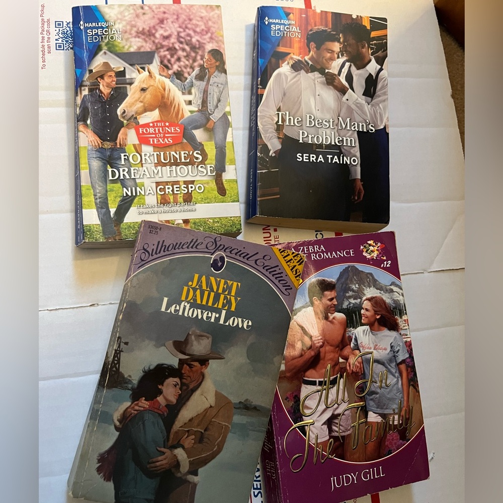 Bundle of 4 books bouquet of romance